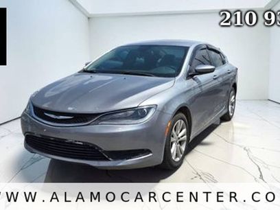 Used 2015 Chrysler 200 Limited w/ Convenience Group