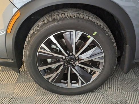 New 2026 INFINITI QX60 Luxe w/ Cargo Package image 11