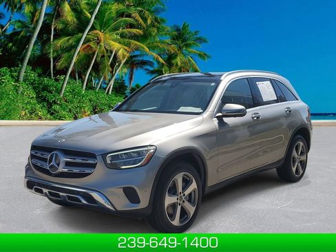 Used 2021 Mercedes-Benz GLC 300 4MATIC image 1