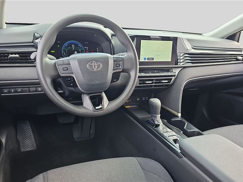 Used 2026 Toyota Camry LE FWD image 20
