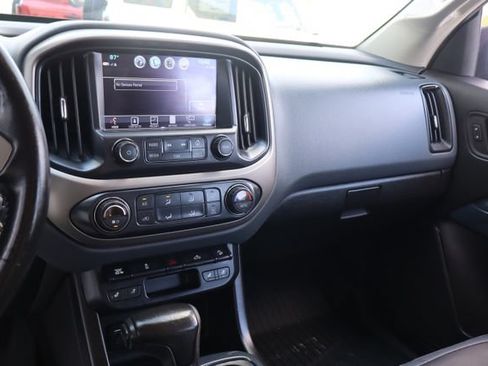 Used 2017 Chevrolet Colorado Z71 AWD/4WD image 22