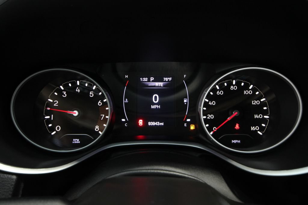Used 2020 Jeep Compass Latitude AWD/4WD image 15