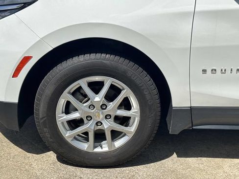 Used 2023 Chevrolet Equinox LS w/ LPO, Floor Liner Package FWD image 5