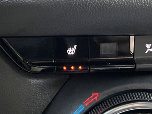 Used 2023 Chevrolet Blazer LT w/ Convenience Package image 24