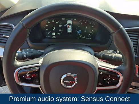 Used 2016 Volvo XC90 T5 Momentum AWD/4WD image 4