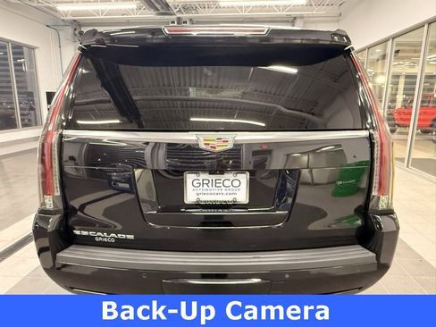 Used 2019 Cadillac Escalade Platinum image 8