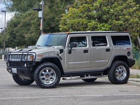 Used 2004 HUMMER H2 image 19