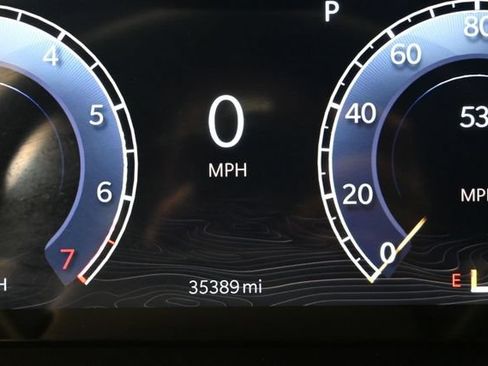 Used 2025 Jeep Grand Cherokee Altitude AWD/4WD image 13