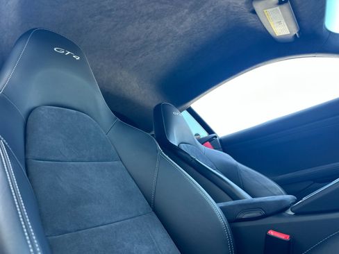 Used 2016 Porsche Cayman GT4 RWD image 13