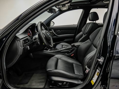Used 2011 BMW M3 Sedan RWD image 37