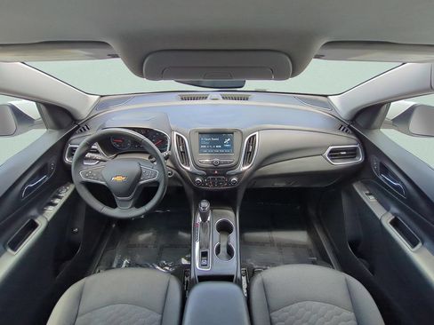 Used 2018 Chevrolet Equinox LT FWD image 11