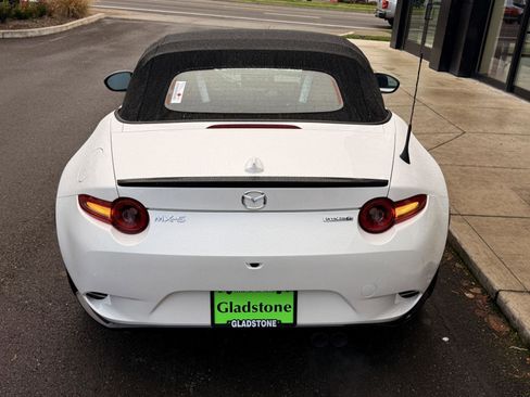 New 2025 MAZDA MX-5 Miata Grand Touring w/ Appearance Package image 5