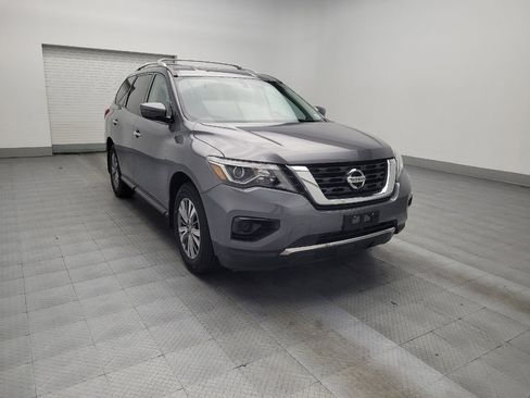 Used 2019 Nissan Pathfinder S image 13