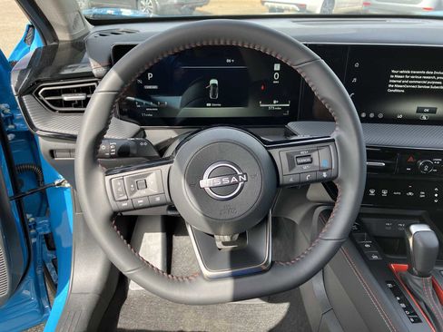 New 2026 Nissan Kicks SR image 8