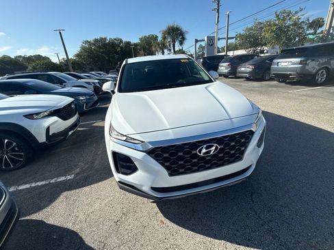 Used 2020 Hyundai Santa Fe SE FWD image 12