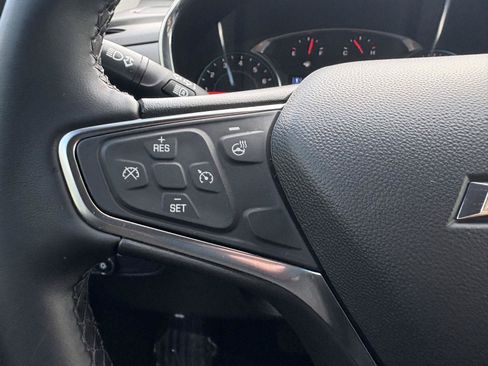 Used 2024 Chevrolet Equinox LT AWD/4WD image 10