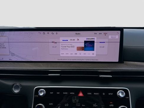 Used 2025 Genesis GV80 2.5T Advanced image 11