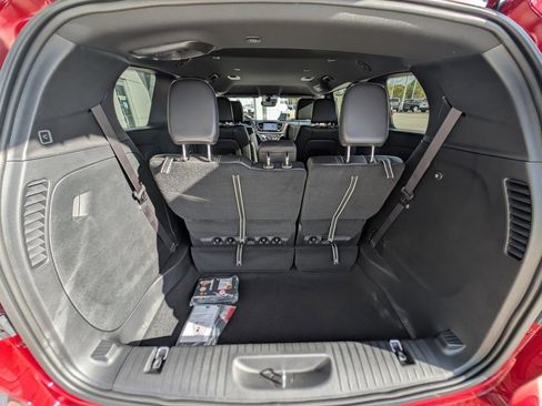 New 2026 Chrysler Pacifica Select image 11