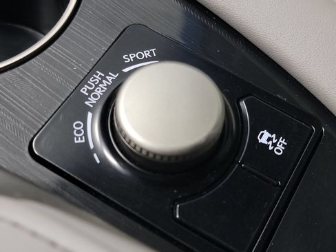 Used 2017 Lexus RX 350 FWD w/ Accessory Package image 33