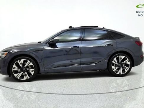 Used 2024 Audi Q8 e-tron Prestige w/ Prestige Package AWD/4WD image 4
