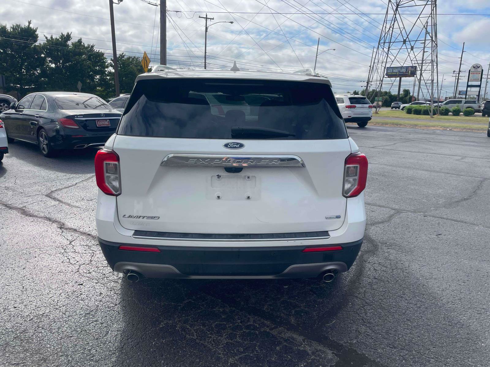 Used 2020 Ford Explorer Limited AWD/4WD image 6