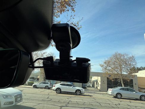 Used 2019 Porsche Cayenne image 45