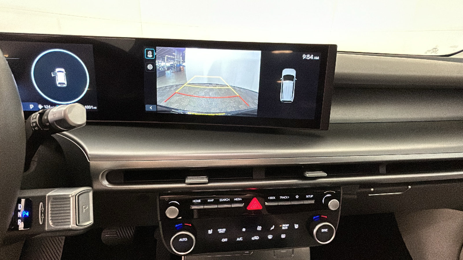Used 2026 Hyundai Ioniq 9 SE AWD/4WD image 29