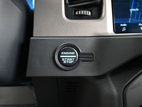 New 2026 Ford Bronco Outer Banks image 15