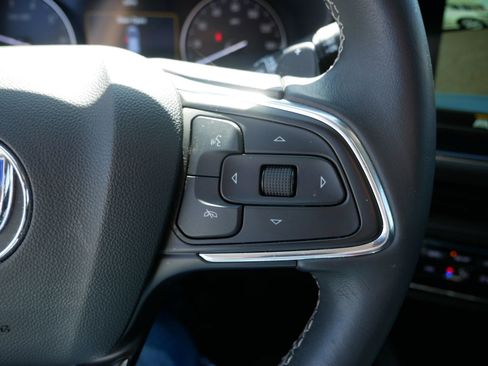Used 2023 Buick Envision Essence AWD/4WD image 25