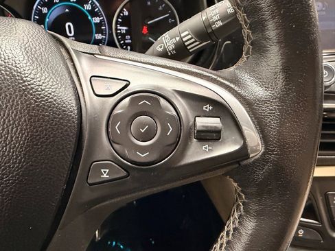 Used 2017 Buick Envision Premium image 31