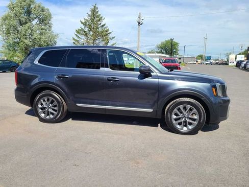 Used 2023 Kia Telluride LX AWD/4WD image 5