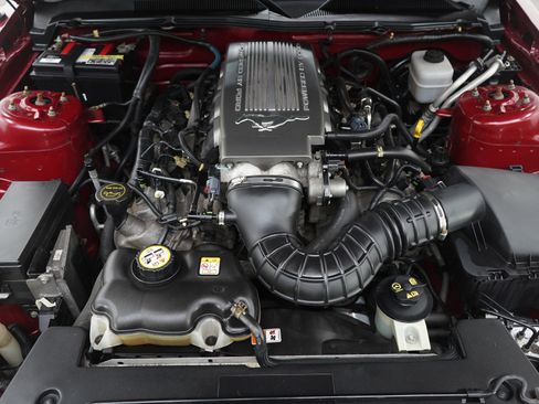 Used 2008 Ford Mustang GT Premium image 25