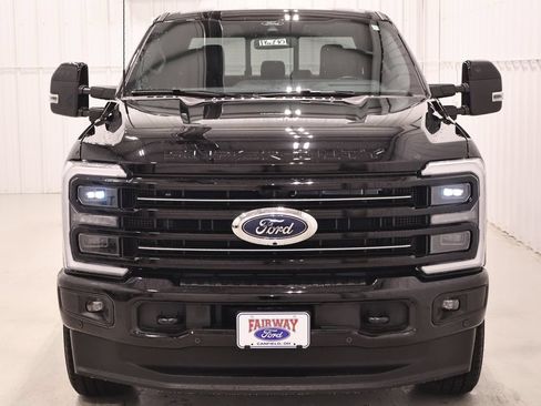 Certified 2025 Ford F350 Platinum AWD/4WD image 5
