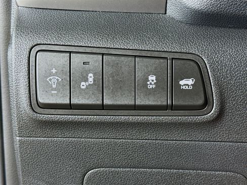 Used 2017 Hyundai Tucson Sport w/ Cargo Package AWD/4WD image 9
