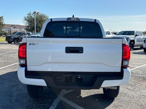 Used 2023 Toyota Tacoma SR image 5
