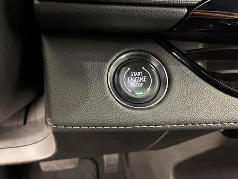 Certified 2025 Buick Enclave Sport Touring image 24