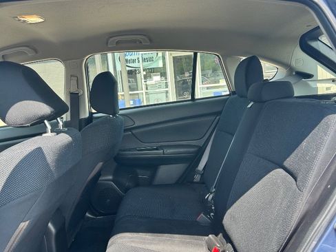 Used 2013 Subaru Impreza 2.0i AWD/4WD image 6