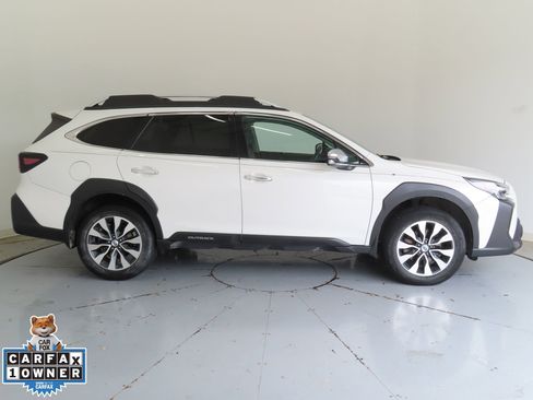 Used 2023 Subaru Outback Touring w/ Tech Package 2 AWD/4WD image 2