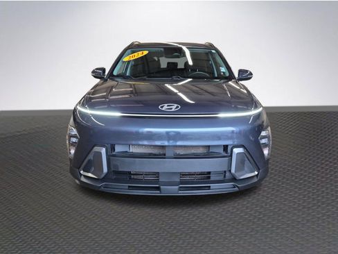 Used 2024 Hyundai Kona SEL w/ Convenience Package FWD image 3