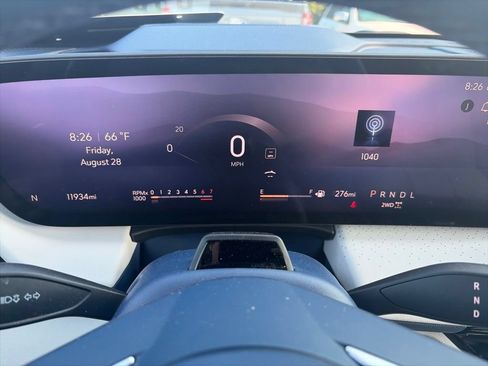 Used 2026 Buick Enclave Avenir w/ Super Cruise Package AWD/4WD image 25