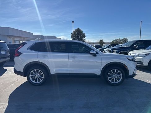 Used 2024 Honda CR-V EX image 6