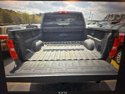 Used 2019 Chevrolet Silverado 2500 LT w/ LT Convenience Package image 7