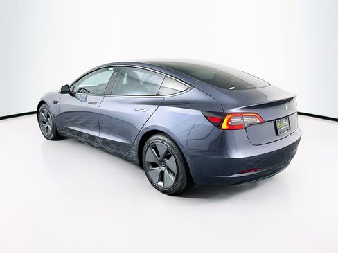 Used 2021 Tesla Model 3 Standard Range Plus image 5