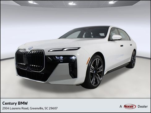 Used 2026 BMW i7 eDrive50 image 1