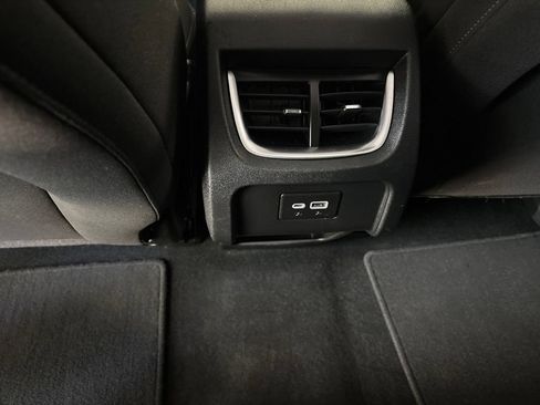 Used 2021 Chevrolet Blazer LT FWD image 21