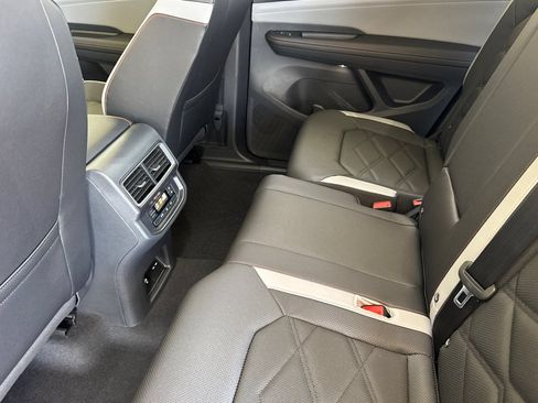 New 2025 Volkswagen Atlas Peak Edition SE AWD/4WD image 12