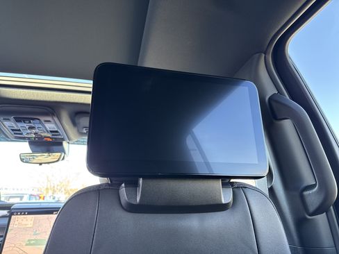 Used 2026 GMC Yukon XL Elevation w/ Elevation Premium Package image 29