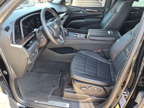 Certified 2023 Cadillac Escalade Sport Platinum w/ LPO, ONYX Package AWD/4WD image 12