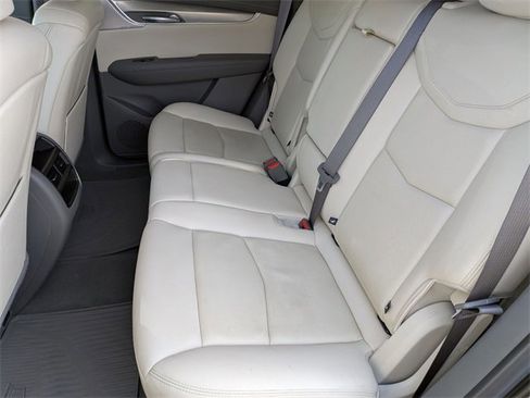 Certified 2021 Cadillac XT5 Premium Luxury image 24