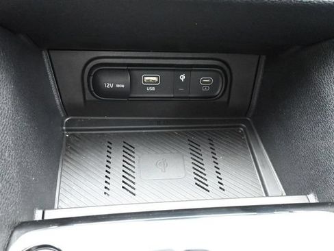 Used 2025 Kia Sportage X-Line AWD/4WD image 40
